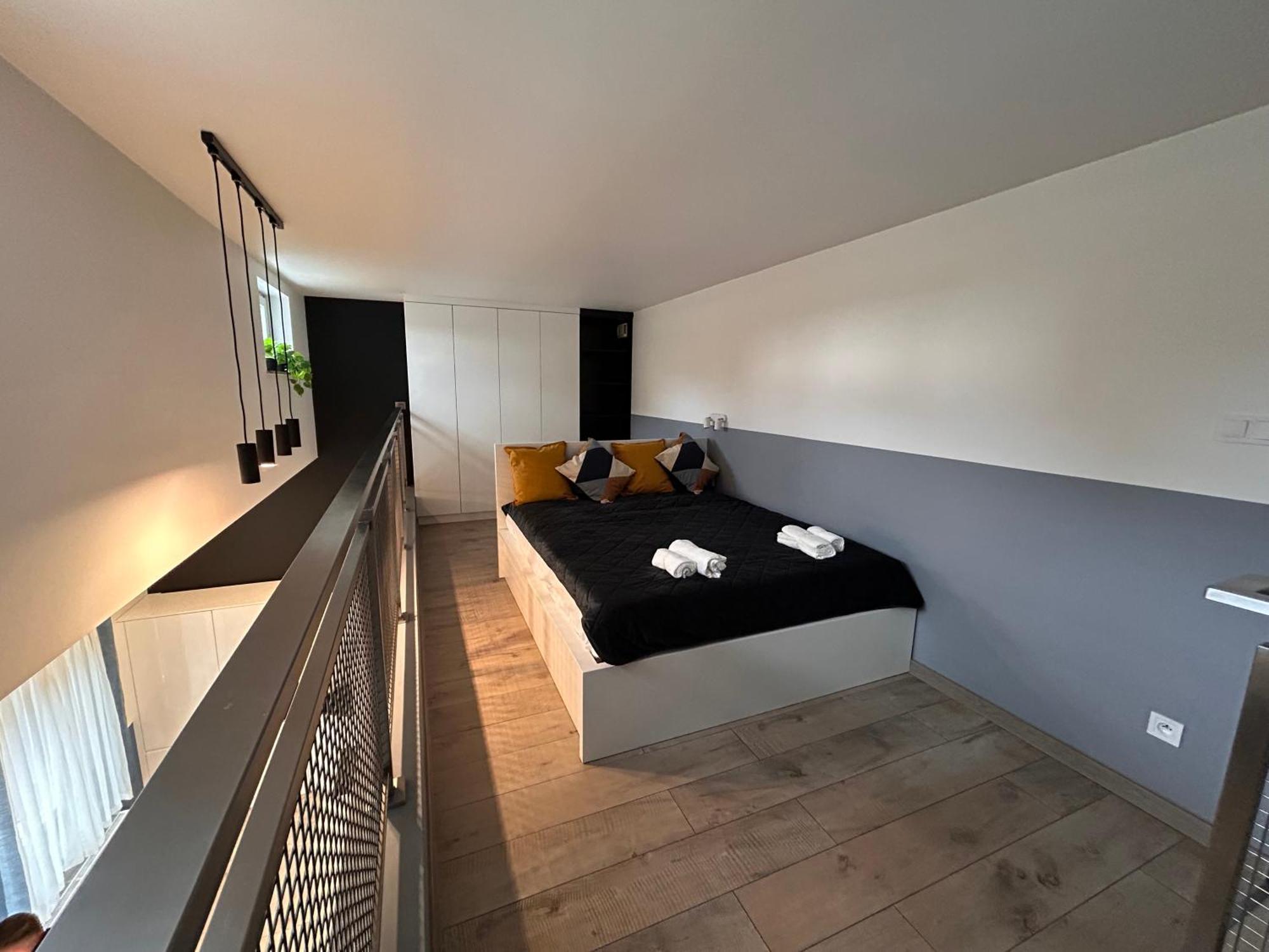 Apartament Dwupoziomowy Κατοβίτσε Εξωτερικό φωτογραφία